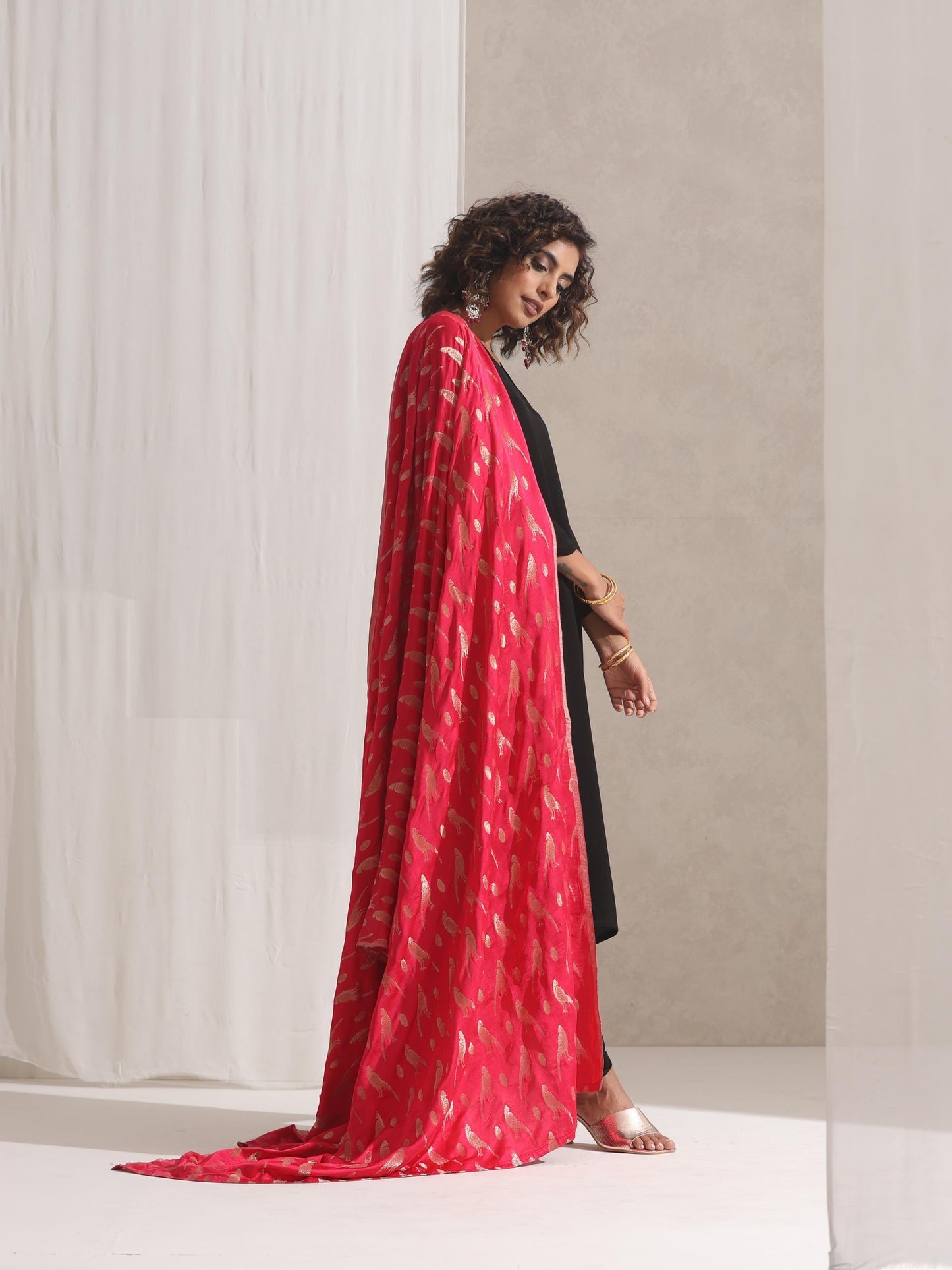 Dhiyona ST Fuchsia Bird Jacquard Dupatta