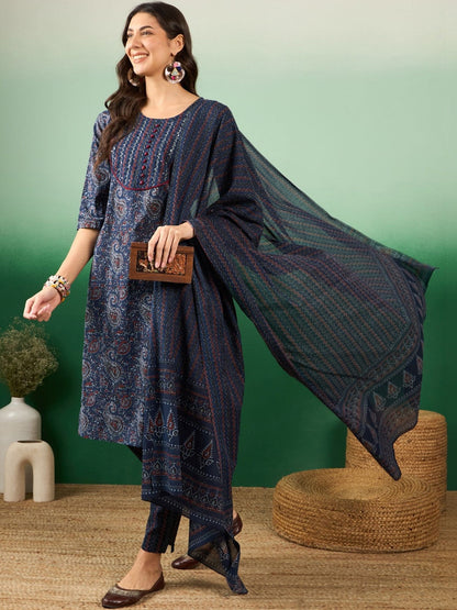 Printed Pure Cotton Round Neck Kurta & Trousers Kurta Set