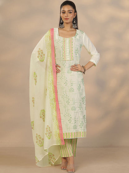 Women Ethnic Motifs Printed Regular Thread Work Kurta with Trousers & With Dupatta