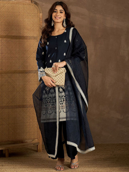 Dhiyona IN Women Floral Embroidered Kurta with Palazzo & Dupatta