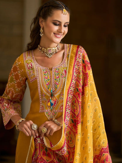 Women Ethnic Motifs Embroidered Regular Kurta with Trousers & Dupatta