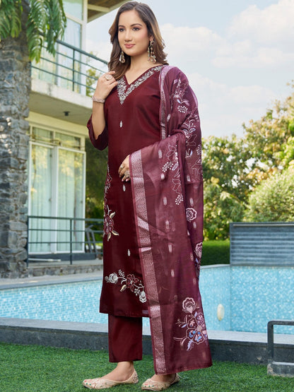Embroidered V-Neck Kurta & Trousers With Dupatta