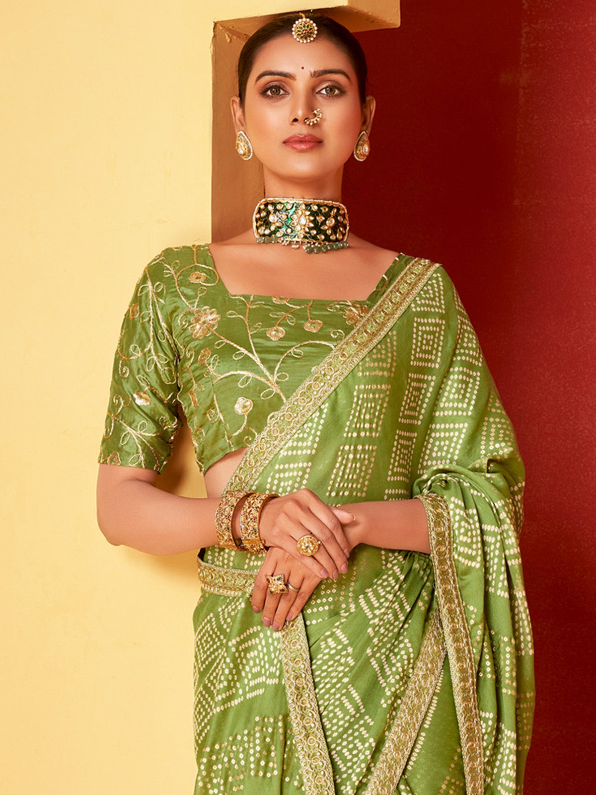 Women's Chiffon Light Green Embellished Designer Saree With Blouse Piece