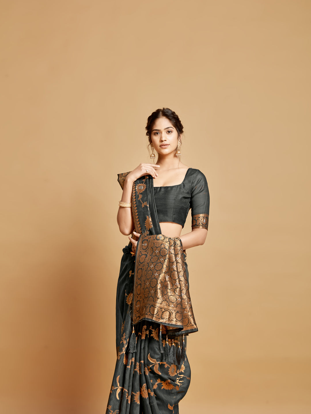 Dhiyona GR Women's Sargam Stone Grey Zari Woven Design Linen Saree