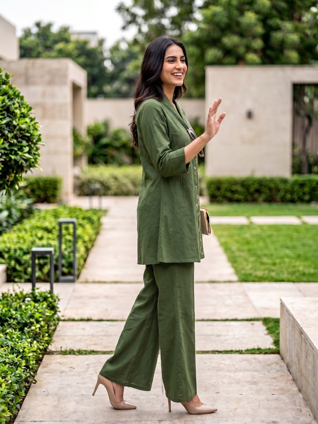 Sargi Mantis Embroidery Cotton Co-Ord Set