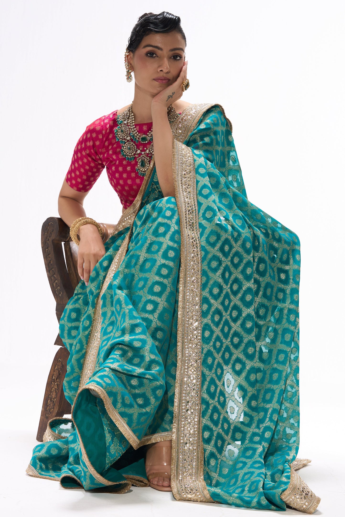 Dhiyona ST Green Woven Georgette all over lace saree with Blouse Fabric