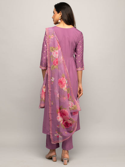 Women's Lavender Crepe A-line Kurta With Pant And Dupatta