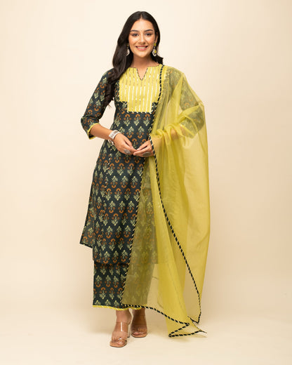 Women's Green Cotton Straight Kurta With Palazzo And Dupatta