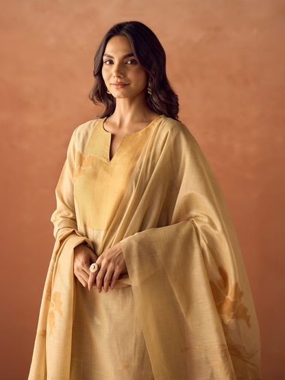 Dhiyona FL Women Beige Cotton Blend Jacquard Woven Kurta Set with Dupatta