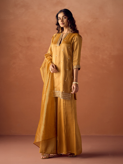 Dhiyona FL Women Mustard Tissue Blend Hand Embroidered Kurta Set with Dupatta
