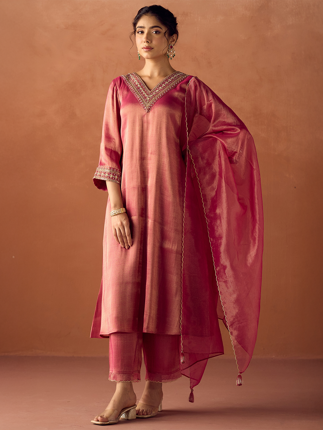 Dhiyona FL Women Rose Pink Tissue Blend Hand Embroidered Kurta Set with Dupatta