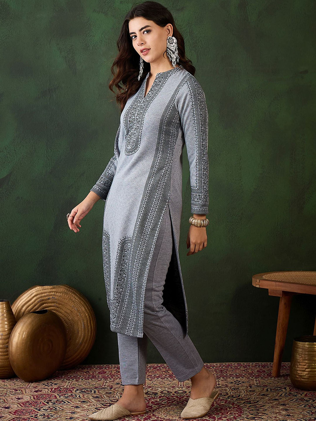 Floral Woven Design Winter Straight Kurta & Trousers