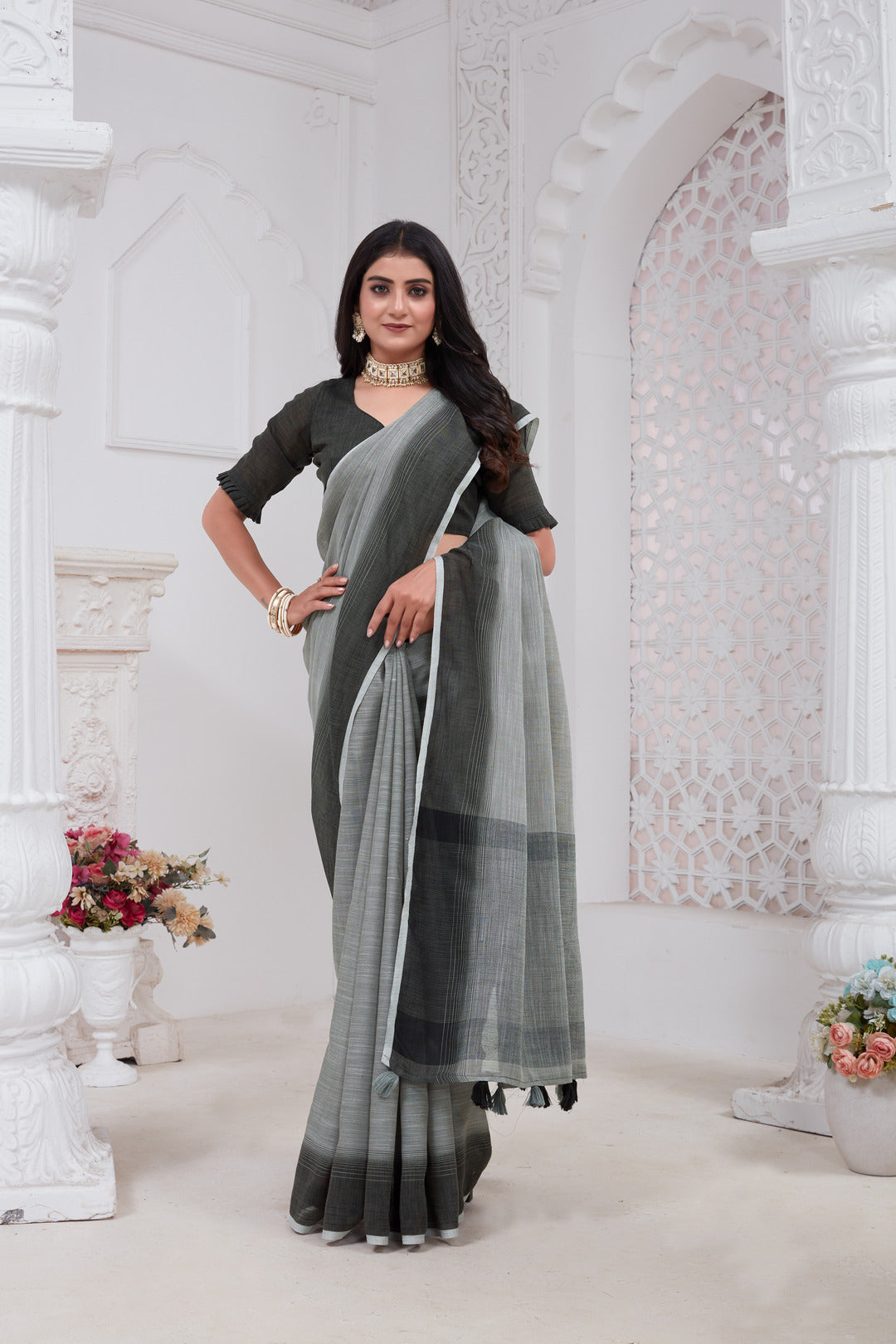 Dhiyona GR Women's Shades Pewter Grey Handloom Linen Saree