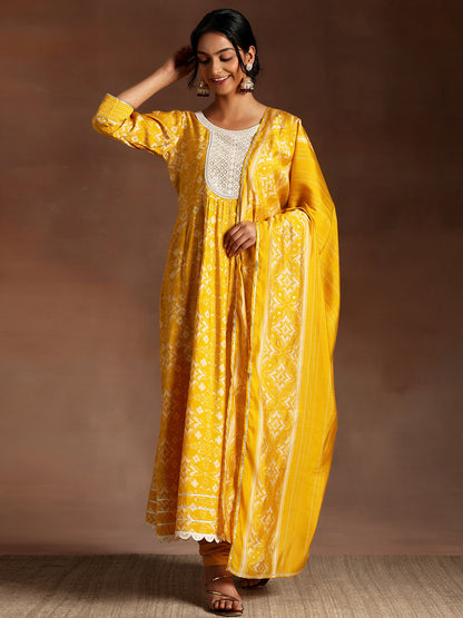 Women Ethnic Motifs Printed Panelled Thread Work Kurta with Trousers & With Dupatta