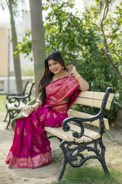 Women Krishna Pink Saree With Unstiched Blouse