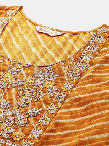 Dhiyona Women's Plus Size Leheriya Print Kurta with Palazzos & Dupatta