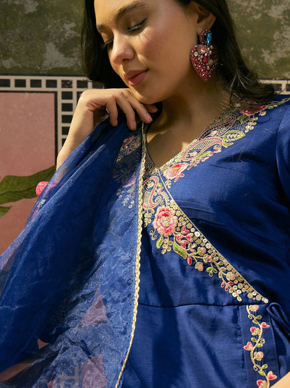 Embroidered V-Neck Kurta Sets