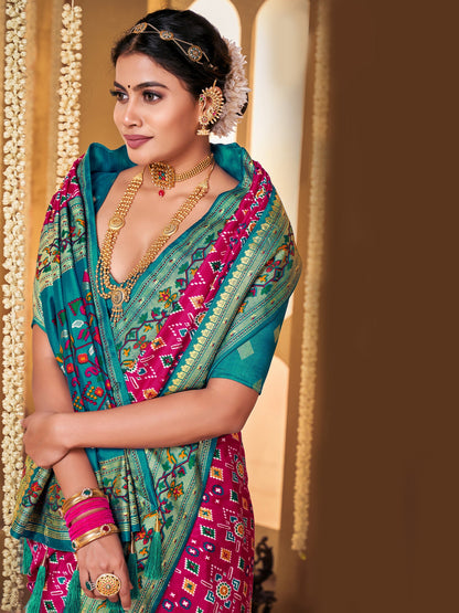 Women's Silk Blend Pink Woven Design Designer Saree With Blouse Piece