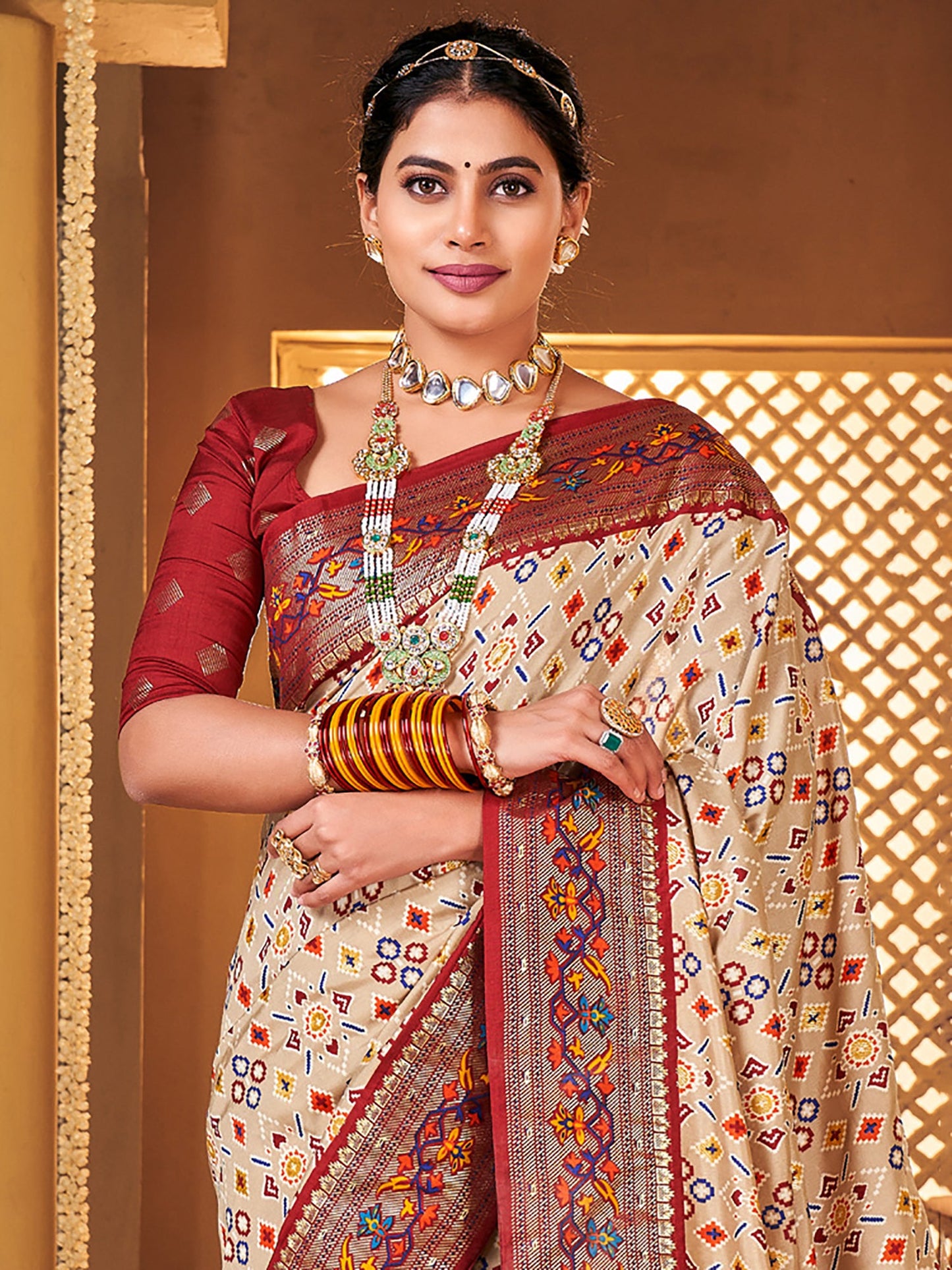 Women's Silk Blend Cream Woven Design Designer Saree With Blouse Piece