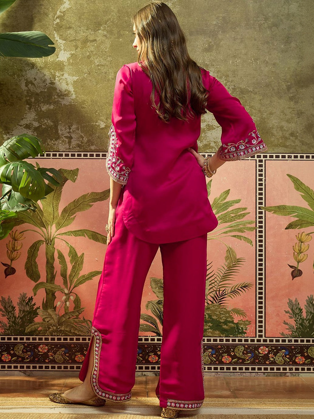 Embroidered Round Neck Kurta & Palazzos Kurta Set