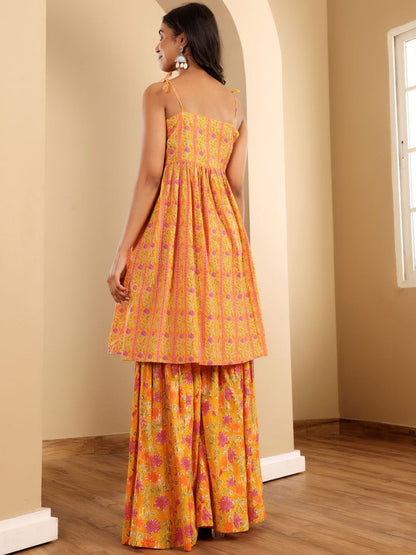 Dhiyona HOP Women Floral Printed Kurta with Sharara & Dupatta
