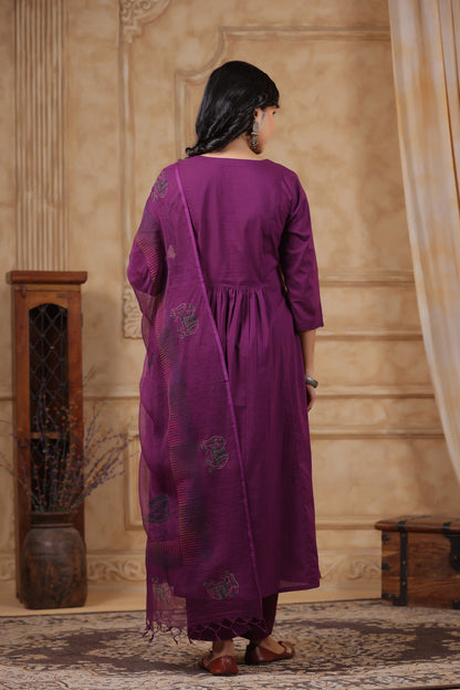 Hiya Sangria Embroidered Cotton Suit Set