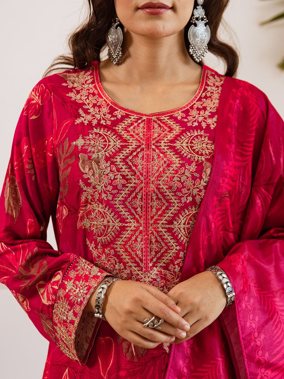 Dhiyona SN Floral Printed & Embroidered Straight Kurta & Sharara With Dupatta