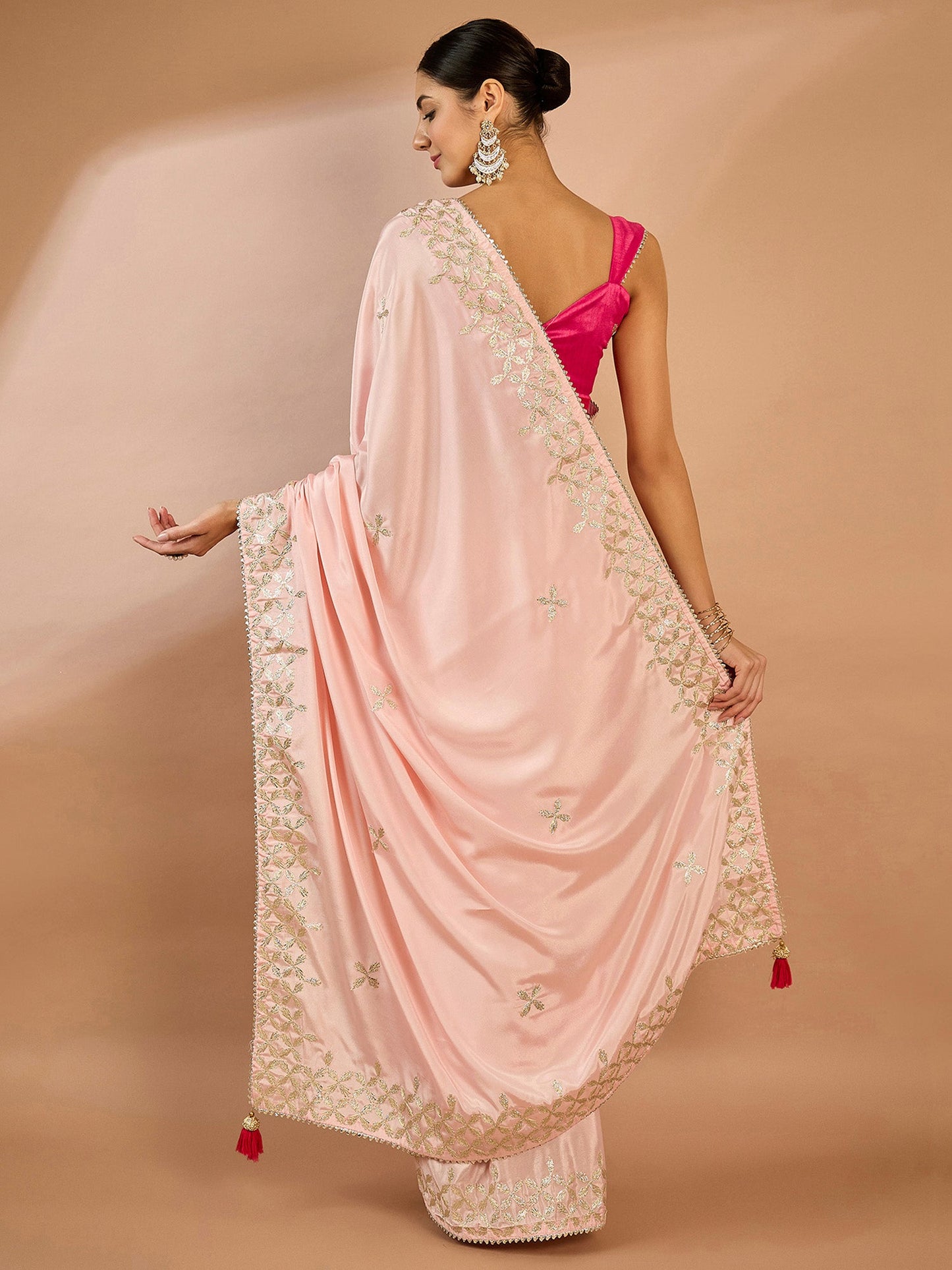 Women's Crepe Pink Embellished Designer Saree With Blouse Piece