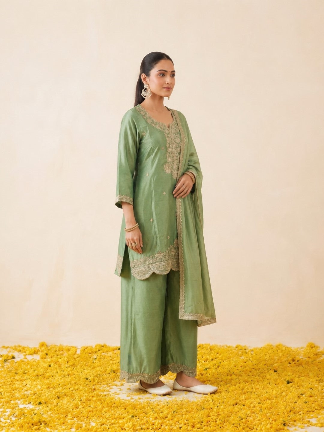 Preity Moss Work Suit Set