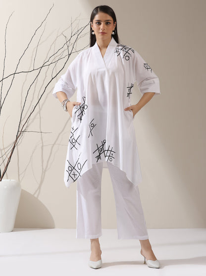 Dhiyona ST 2-Piece White Kurta Set for Women – Japanese Embroidered Noughts & Crosses Design with Matching Pants
