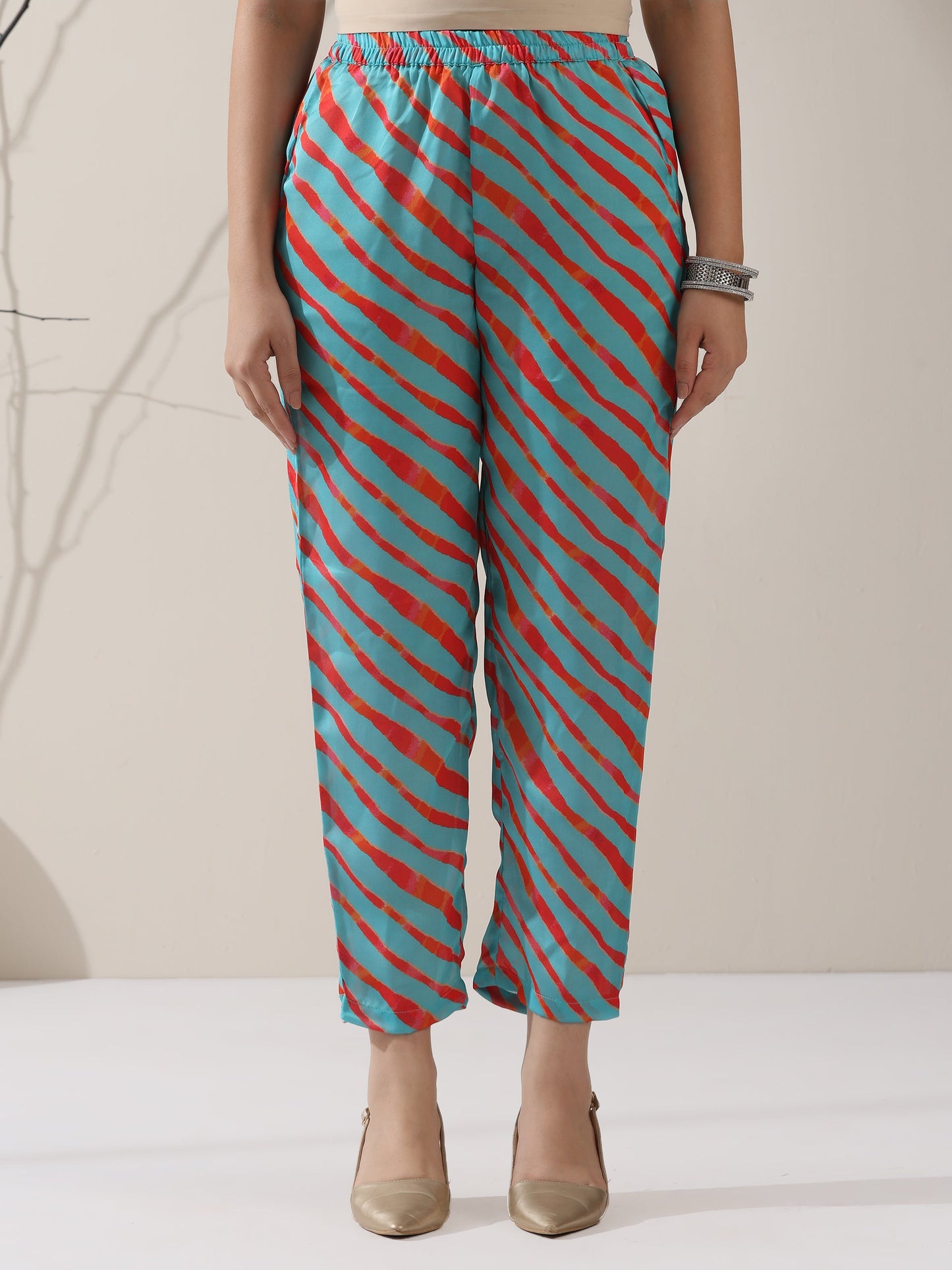 Dhiyona ST Pink Viscose Kurta Set – 2 Pc with Printed Blue Collar & Pants