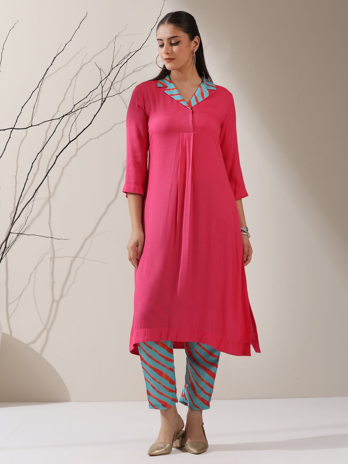 Dhiyona ST Pink Viscose Kurta Set – 2 Pc with Printed Blue Collar & Pants