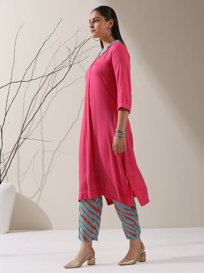 Dhiyona ST Pink Viscose Kurta Set – 2 Pc with Printed Blue Collar & Pants