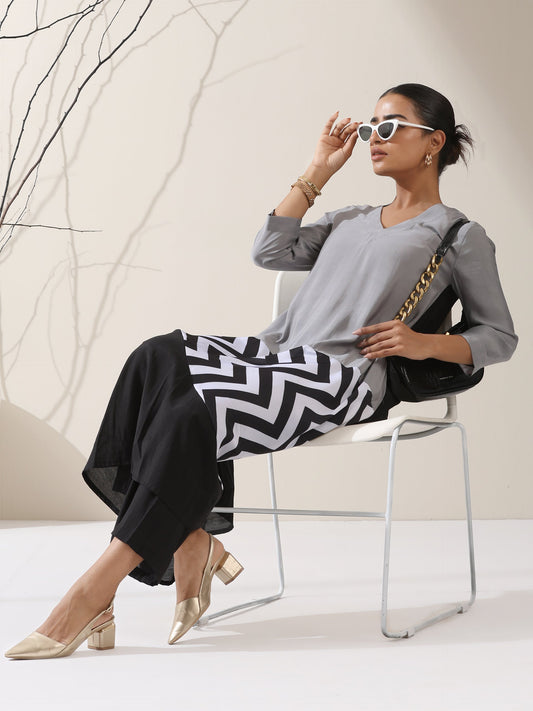 Dhiyona ST Women's Grey & Black Triangle Kurta with Striped Detailing and Pants | 2 Pc Set, Modern Ethnic Co-ord, Contemporary Color Block Style