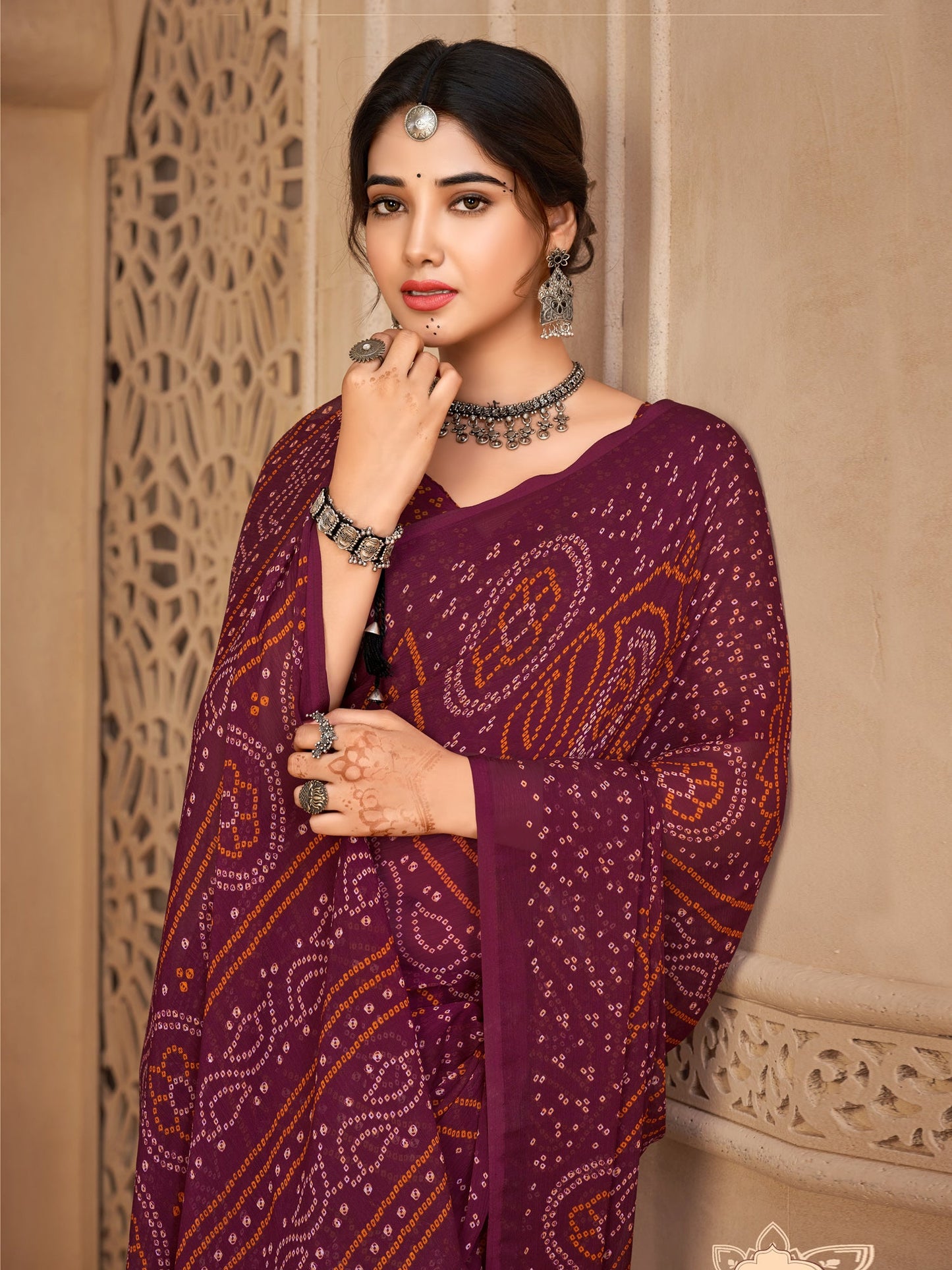Women's Chiffon Purple Printed Designer Saree With Blouse Piece