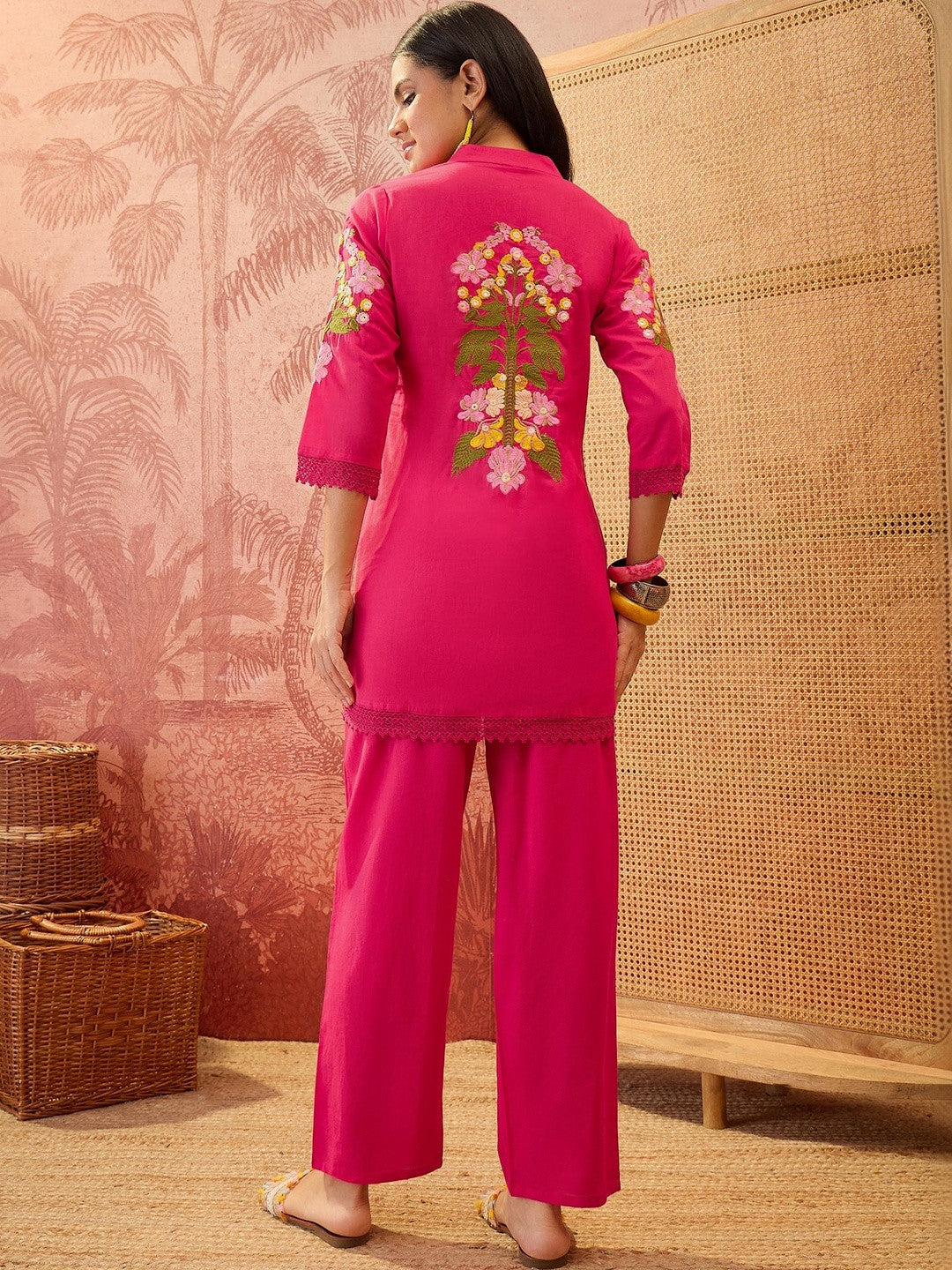Women Floral Embroidered Regular Thread Work Pure Cotton Kurta with Trousers