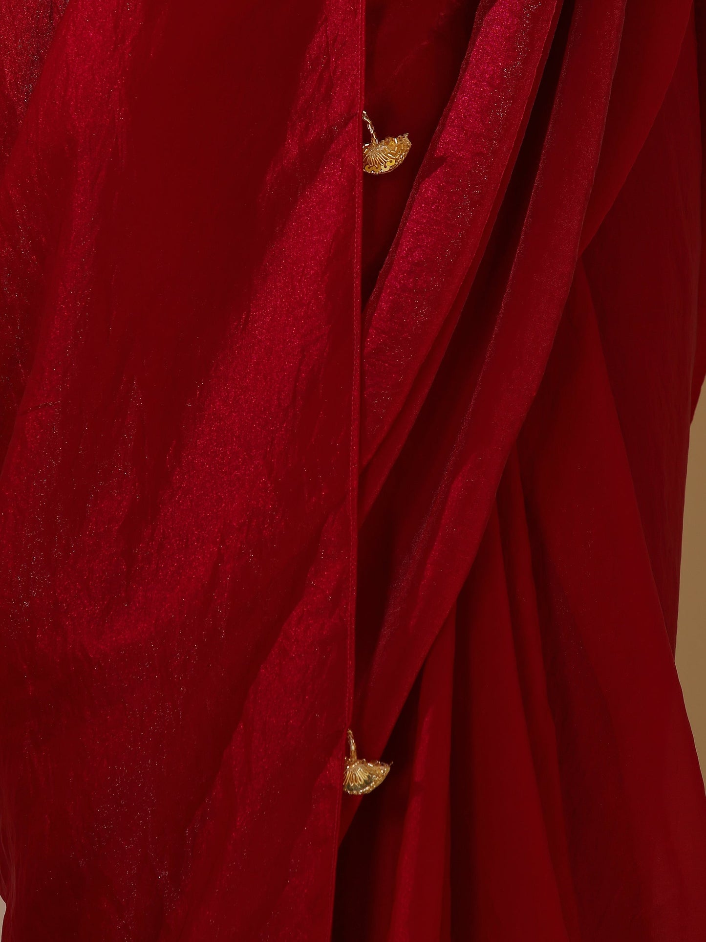 Dhiyona ST Metallic Fuchsia Red Satin Saree with Pendants and Self Blouse Fabric