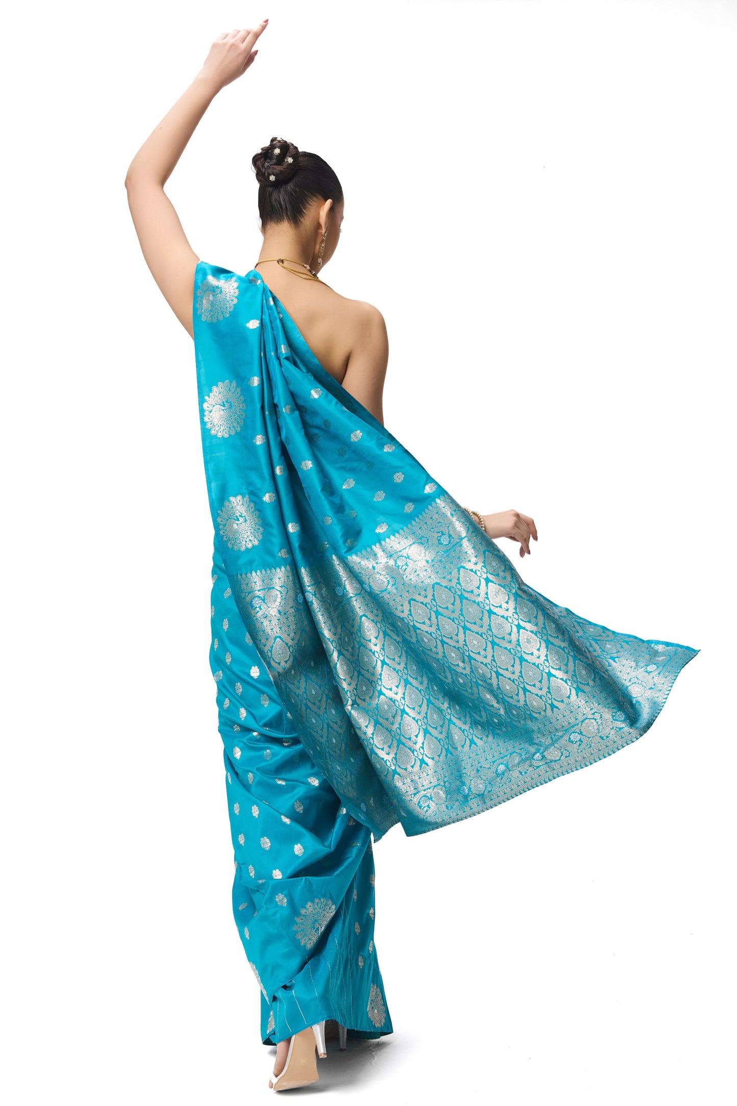 Dhiyona ST Turqoise Blue Banarasi Saree with Blouse Fabric