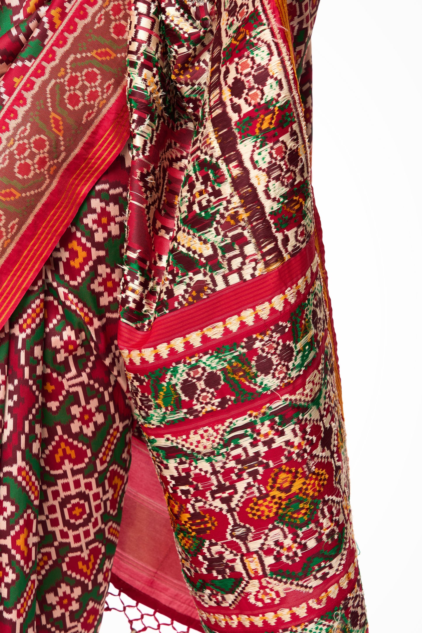 Dhiyona ST Patola Silk Woven Saree with Blouse Fabric