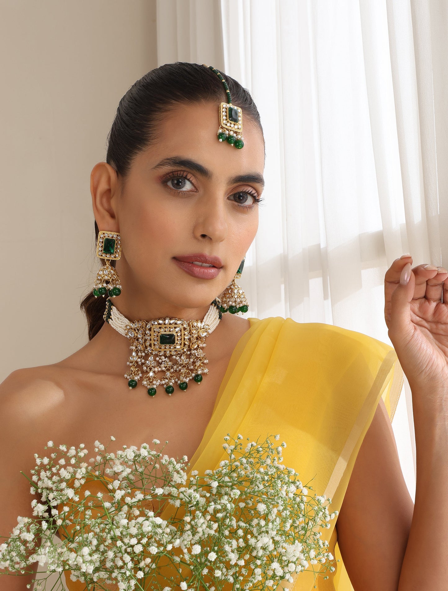 Dhiyona ST Green Color Choker Kundan Necklace, Earring and Maang Teeka Set