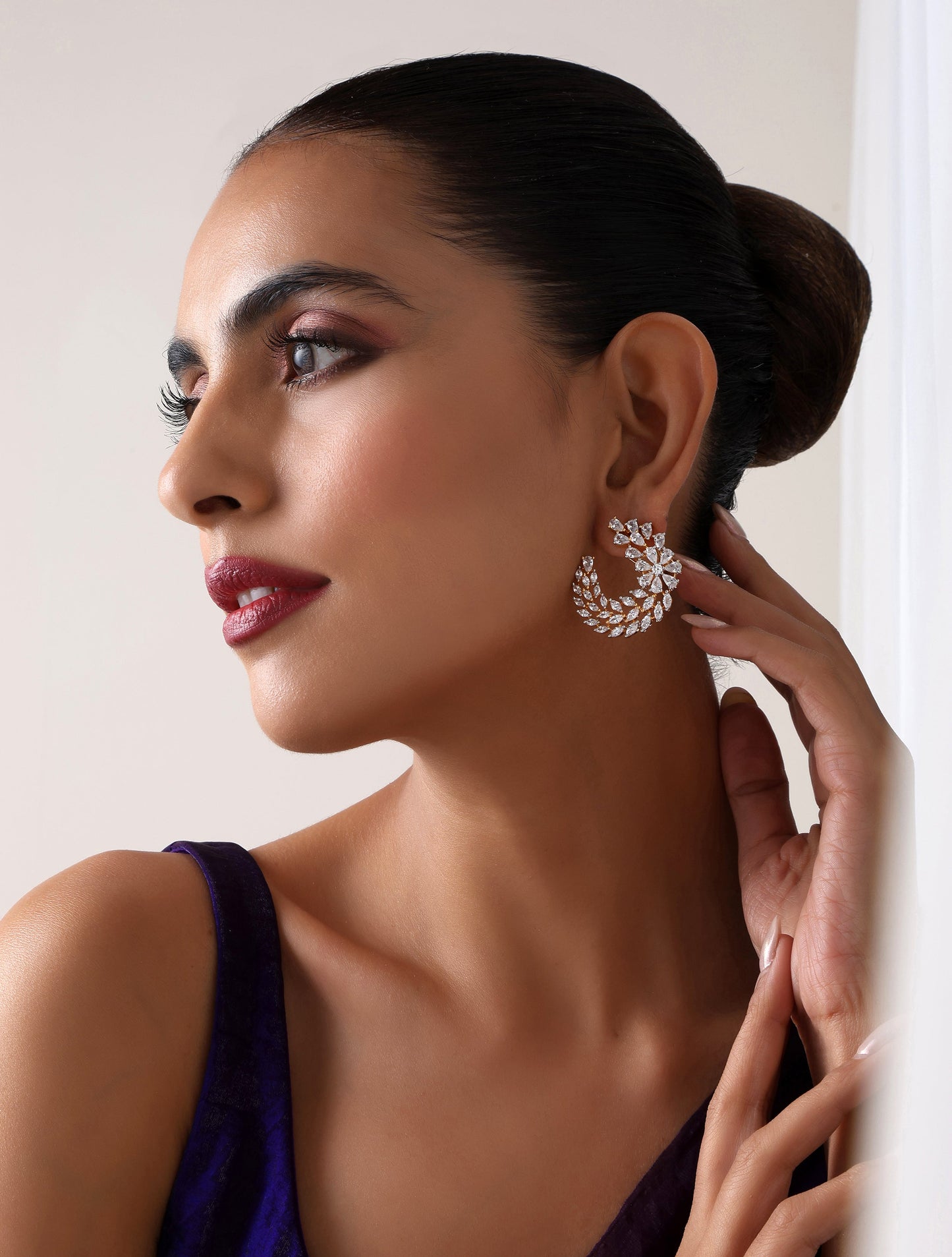 Dhiyona ST Diamond Flat Ring Amercian Diamond Earring