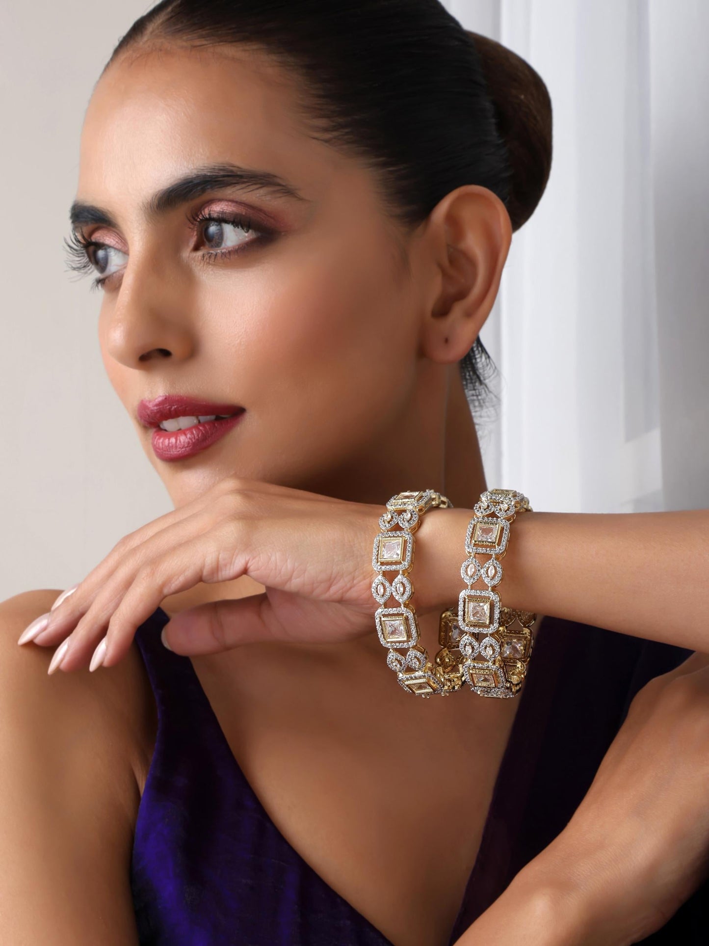 Dhiyona ST Yellow White Broad Bangles