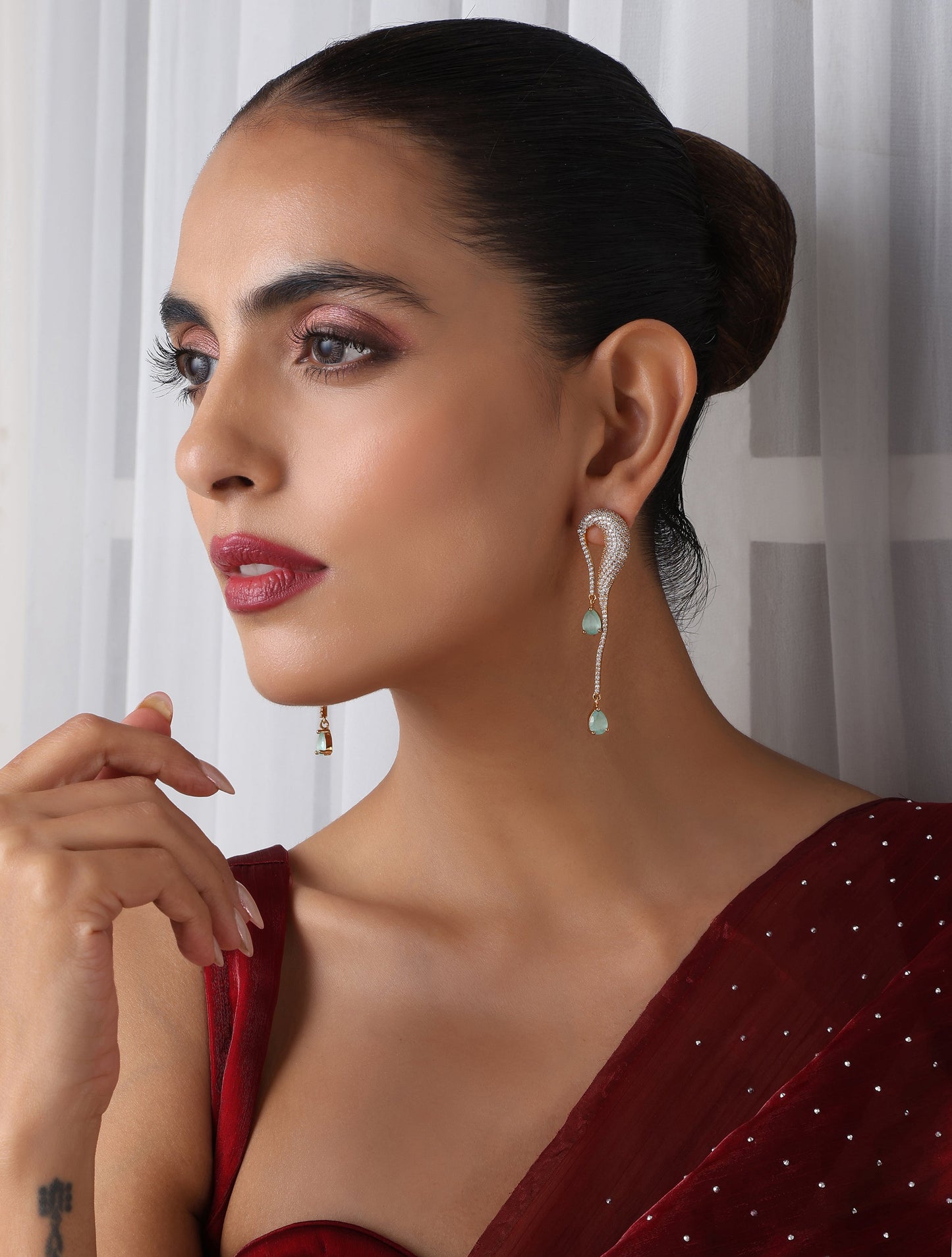 Dhiyona ST Aqua Dew Drop Earring