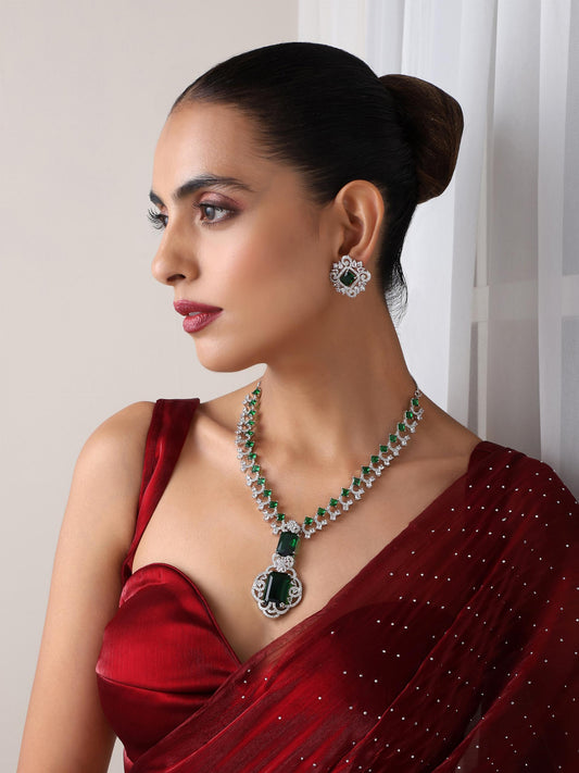 Dhiyona ST Big Emerald Diamond Necklace with Stud Earring