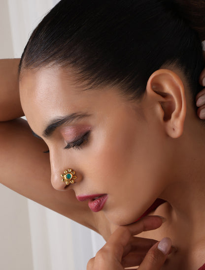Dhiyona ST Green Color Kundan Nose Pin