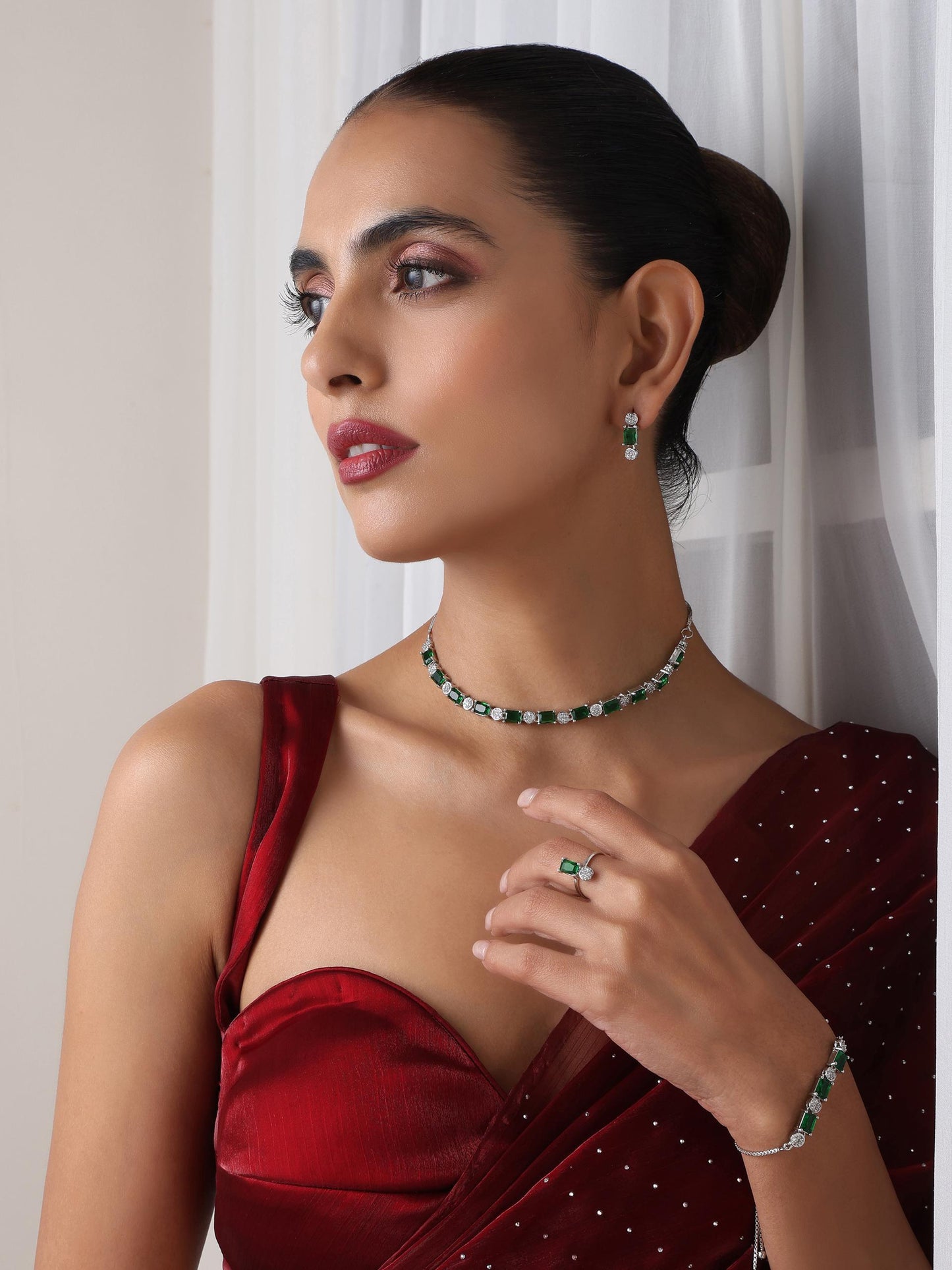 Dhiyona ST SET - Green Diamond Necklace, Earring, Ring, Bracelet