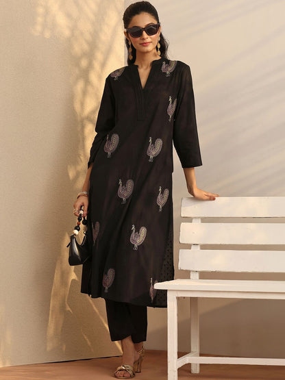Women Ethnic Motifs Embroidered Regular Thread Work Kurta with Trousers