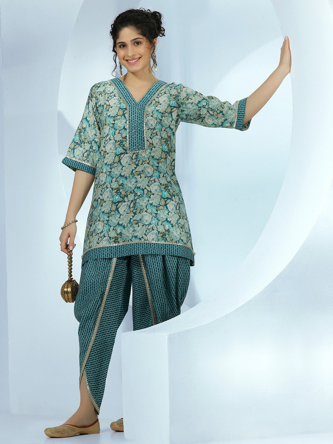Women Floral Printed Regular Gotta Patti Kurta with Dhoti Pants