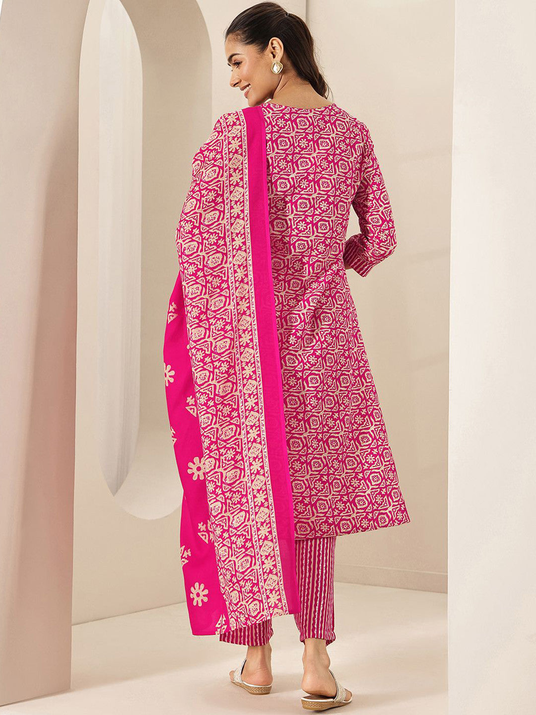 Women Ethnic Motifs Printed Regular Mirror Work Kurta & Trousers With Dupatta