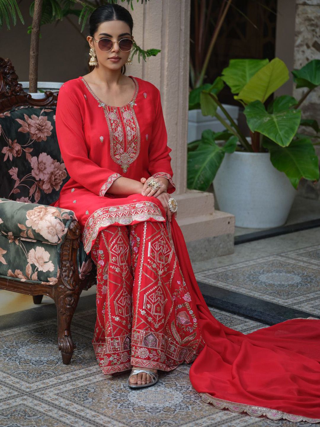 Dhiyona HOP Women Ethnic Motifs Embroidered Straight Kurta & Sharara With Dupatta